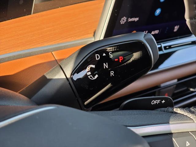 2026 Volkswagen Tiguan SEL R-Line Turbo