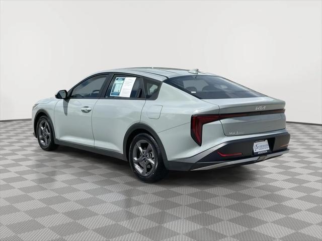 2025 Kia K4 LXS