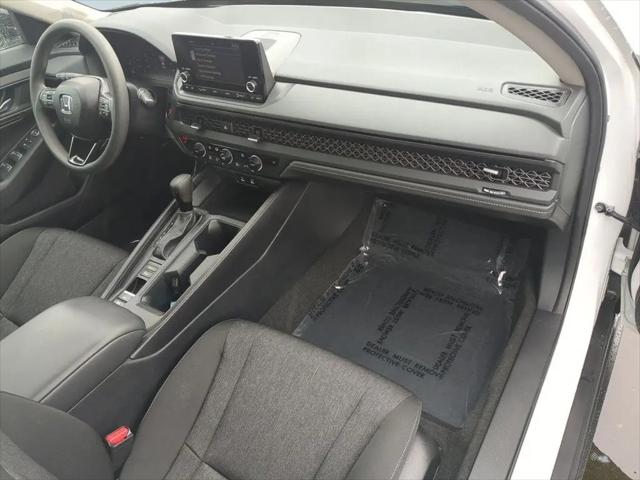 2025 Honda Accord Sedan SE