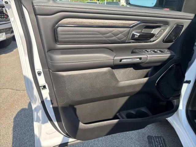 2026 Ram 1500 Limited Crew Cab 4x4 5'7" Box