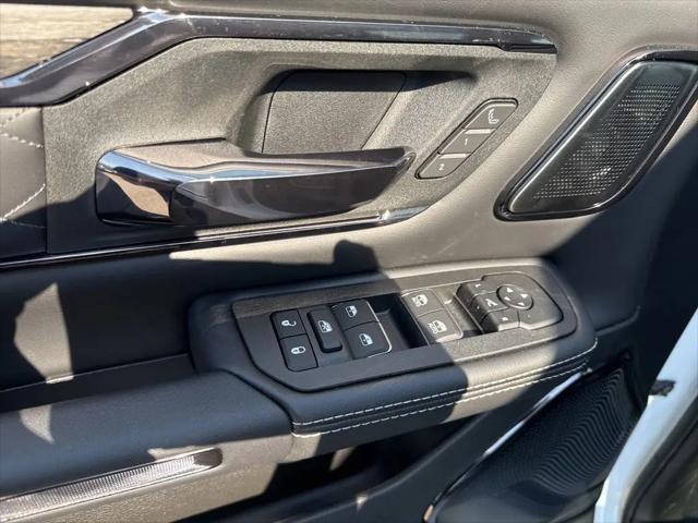 2026 Ram 1500 Limited Crew Cab 4x4 5'7" Box