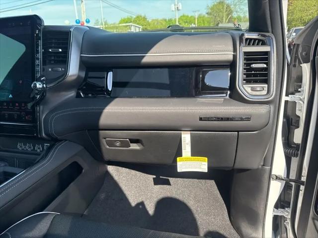 2026 Ram 1500 Limited Crew Cab 4x4 5'7" Box