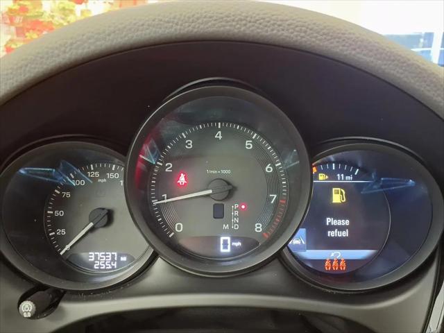2023 Porsche Macan T