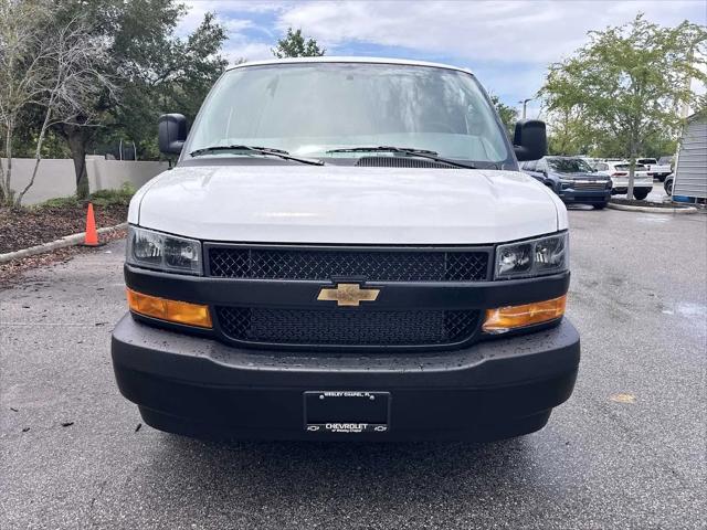 2026 Chevrolet Express Cargo Van 2500 Regular Wheelbase, WT, RWD