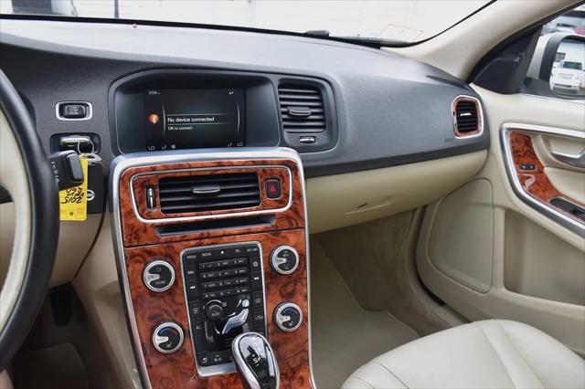 2015 Volvo S60 T5 Premier