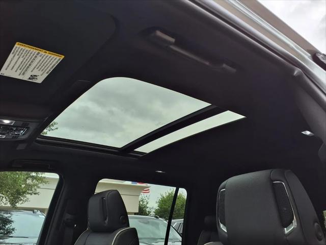 2026 Cadillac Escalade ESV Luxury