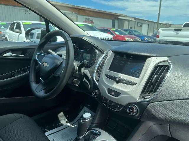 2018 Chevrolet Cruze LS Auto