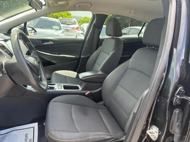 2018 Chevrolet Cruze LS Auto