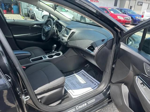 2018 Chevrolet Cruze LS Auto