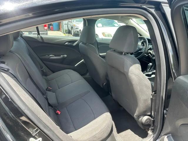 2018 Chevrolet Cruze LS Auto