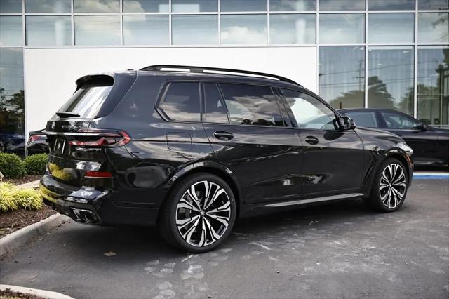 2027 BMW X7 M60i