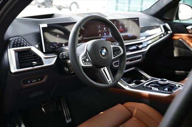 2027 BMW X7 M60i