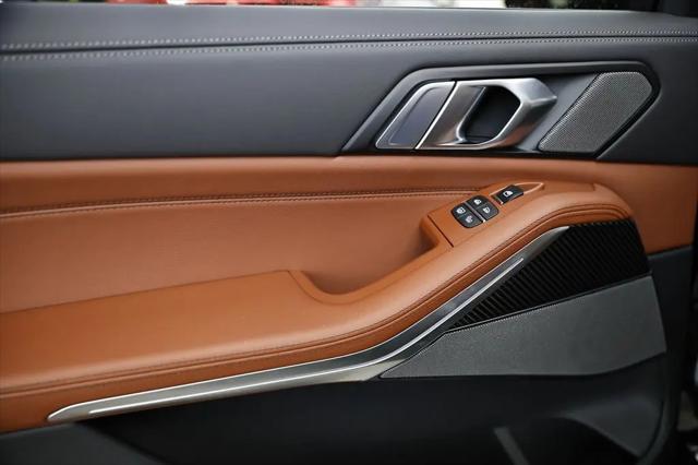 2027 BMW X7 M60i