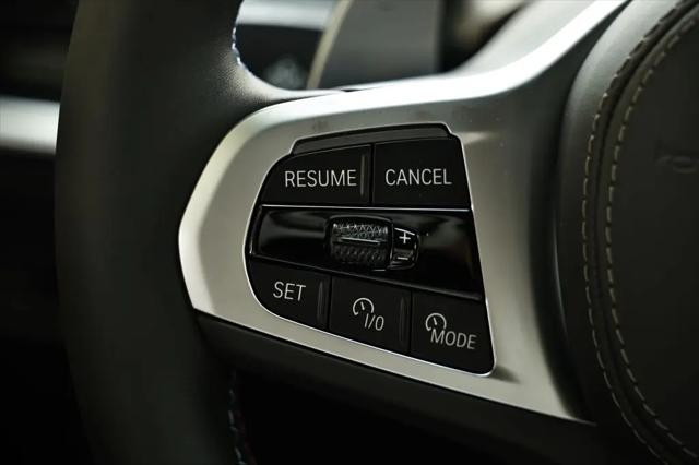 2027 BMW X7 M60i