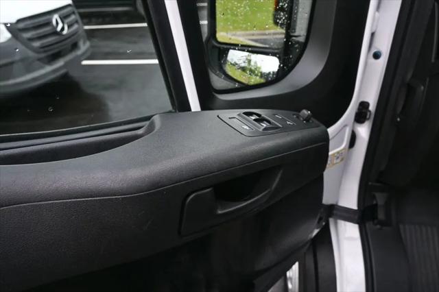 2024 Ram ProMaster 2500 Cargo Van Tradesman High Roof 159" WB w/Pass Seat