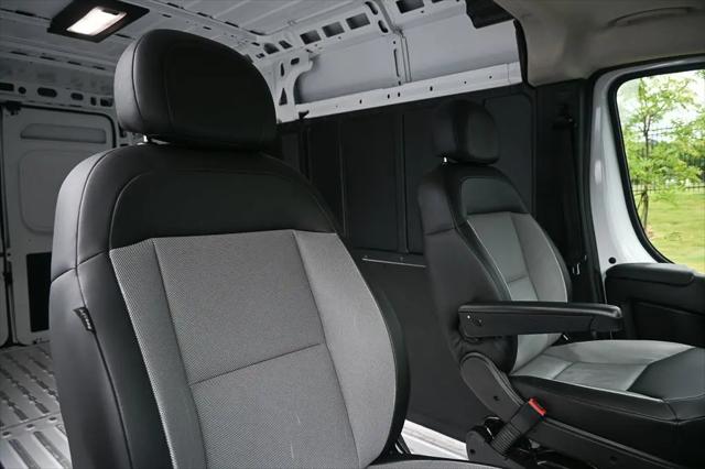 2024 Ram ProMaster 2500 Cargo Van Tradesman High Roof 159" WB w/Pass Seat
