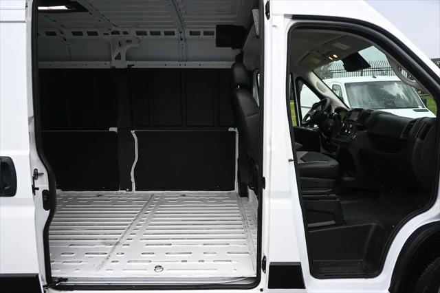 2024 Ram ProMaster 2500 Cargo Van Tradesman High Roof 159" WB w/Pass Seat