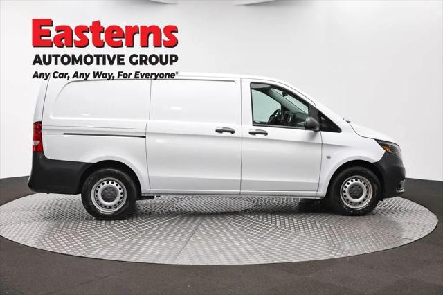 2022 Mercedes-Benz Metris Standard