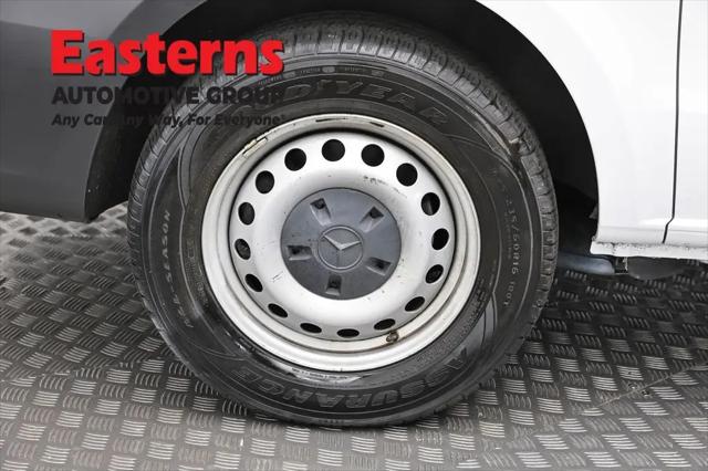 2022 Mercedes-Benz Metris Standard