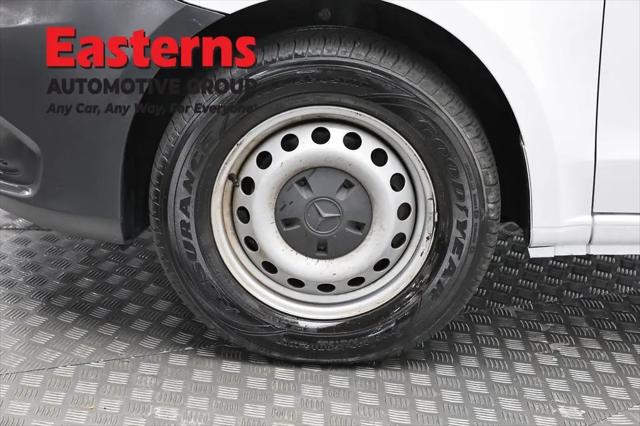 2022 Mercedes-Benz Metris Standard