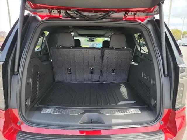 2026 Chevrolet Suburban Premier, 4WD