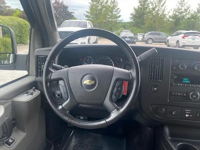 2023 Chevrolet Express Passenger RWD 2500 Regular Wheelbase LS