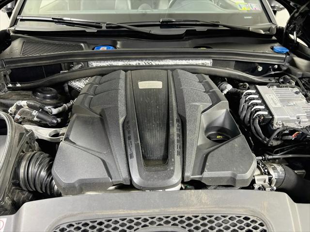 2023 Porsche Macan S