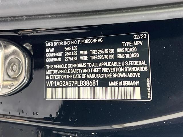 2023 Porsche Macan S