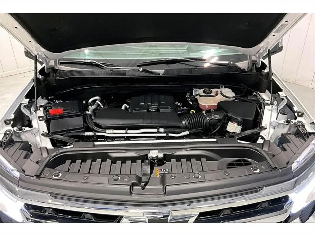 2025 Chevrolet Silverado 1500 4WD Crew Cab Short Bed LT with 2FL