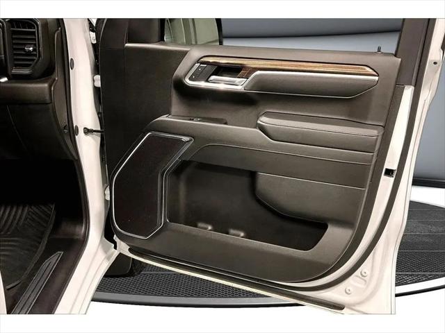 2025 Chevrolet Silverado 1500 4WD Crew Cab Short Bed LT with 2FL