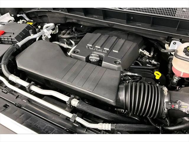 2025 Chevrolet Silverado 1500 4WD Crew Cab Short Bed LT with 2FL