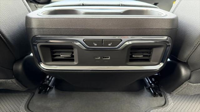 2026 GMC Sierra 2500HD Crew Cab, Standard Bed, Denali, 4WD