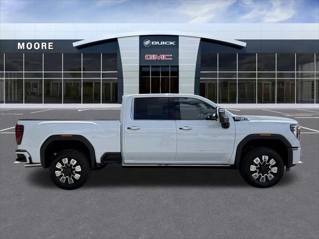2026 GMC Sierra 2500HD Crew Cab, Standard Bed, Denali, 4WD