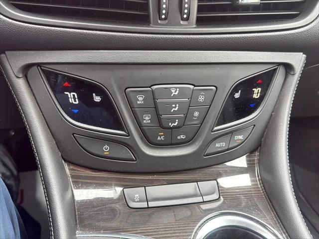 2020 Buick Envision FWD Essence