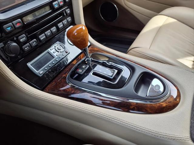 2006 Jaguar XJ Vanden Plas