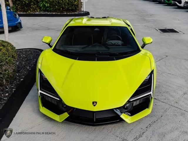 2025 Lamborghini Revuelto Revuelto
