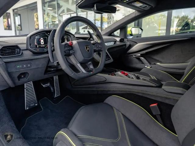 2025 Lamborghini Revuelto Revuelto