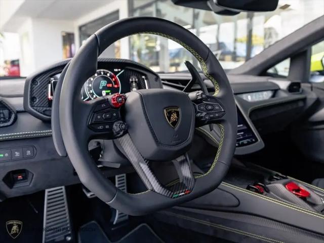 2025 Lamborghini Revuelto Revuelto