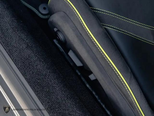 2025 Lamborghini Revuelto Revuelto