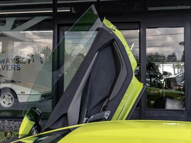 2025 Lamborghini Revuelto Revuelto