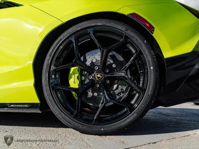2025 Lamborghini Revuelto Revuelto