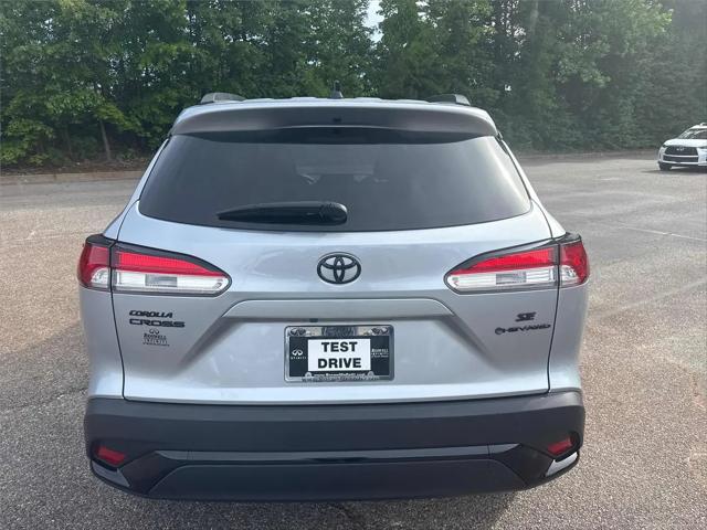 2025 Toyota Corolla Cross Hybrid SE