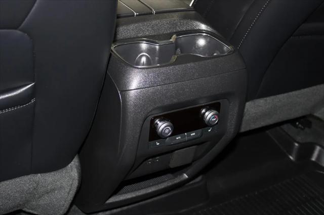 2026 GMC Acadia Denali AWD