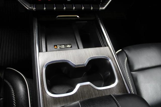 2026 GMC Acadia Denali AWD