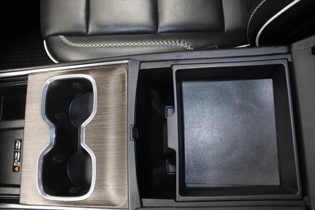 2026 GMC Acadia Denali AWD