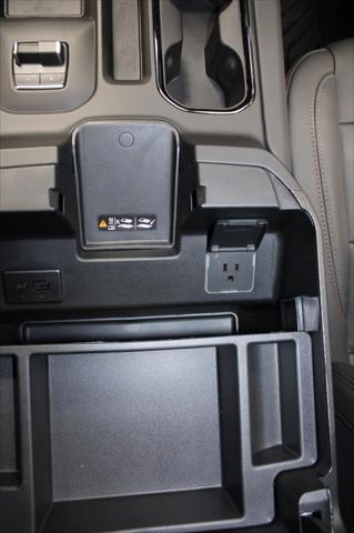 2026 GMC Sierra 2500HD Crew Cab, Standard Bed, AT4, 4WD