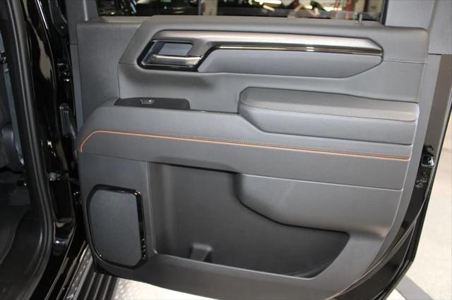 2026 GMC Sierra 2500HD Crew Cab, Standard Bed, AT4, 4WD