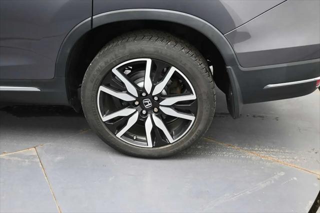 2021 Honda Pilot AWD Touring 8 Passenger