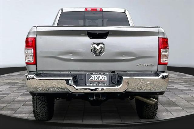2022 Ram 2500 Tradesman Crew Cab 4x4 8' Box
