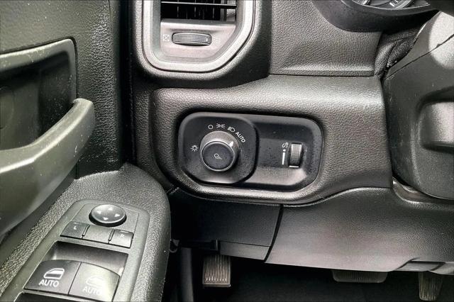 2022 Ram 2500 Tradesman Crew Cab 4x4 8' Box